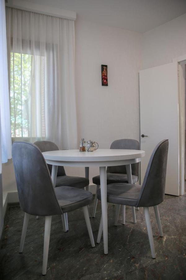 تبليسي Lalis Apartment المظهر الخارجي الصورة